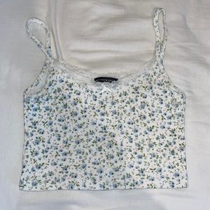 Brandy Melville Skylar Bow Tank